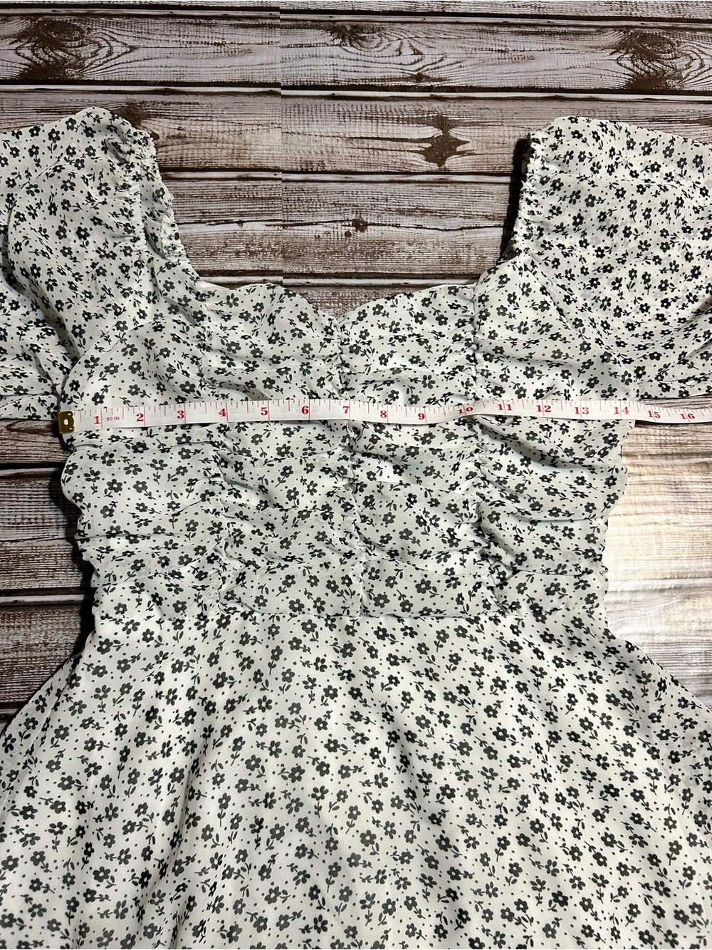 Altar’d State White Floral Puff-Sleeve Boho Mini Dress Size medium - Picture 5 of 6